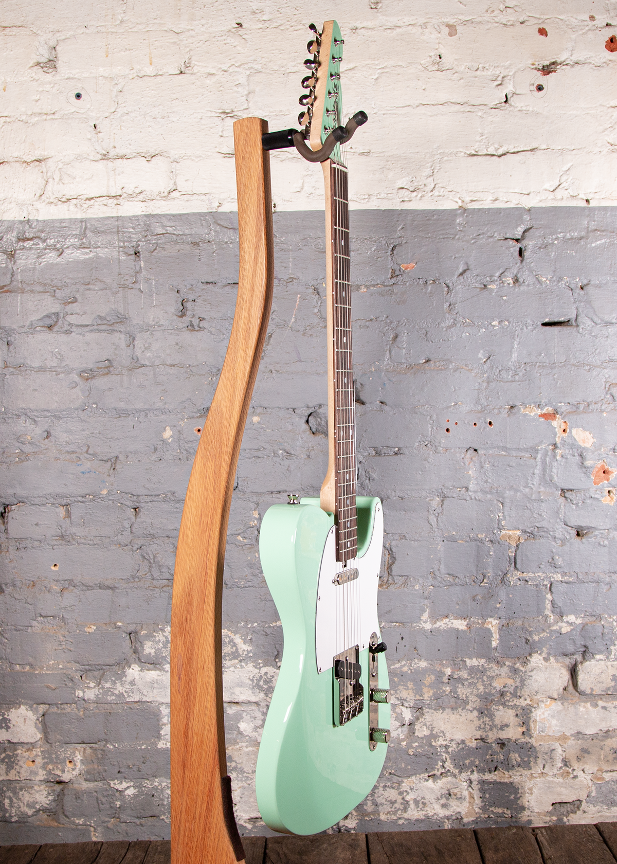 Larrivee Guitars: Baker T Classic - Surf Green w/fast neck