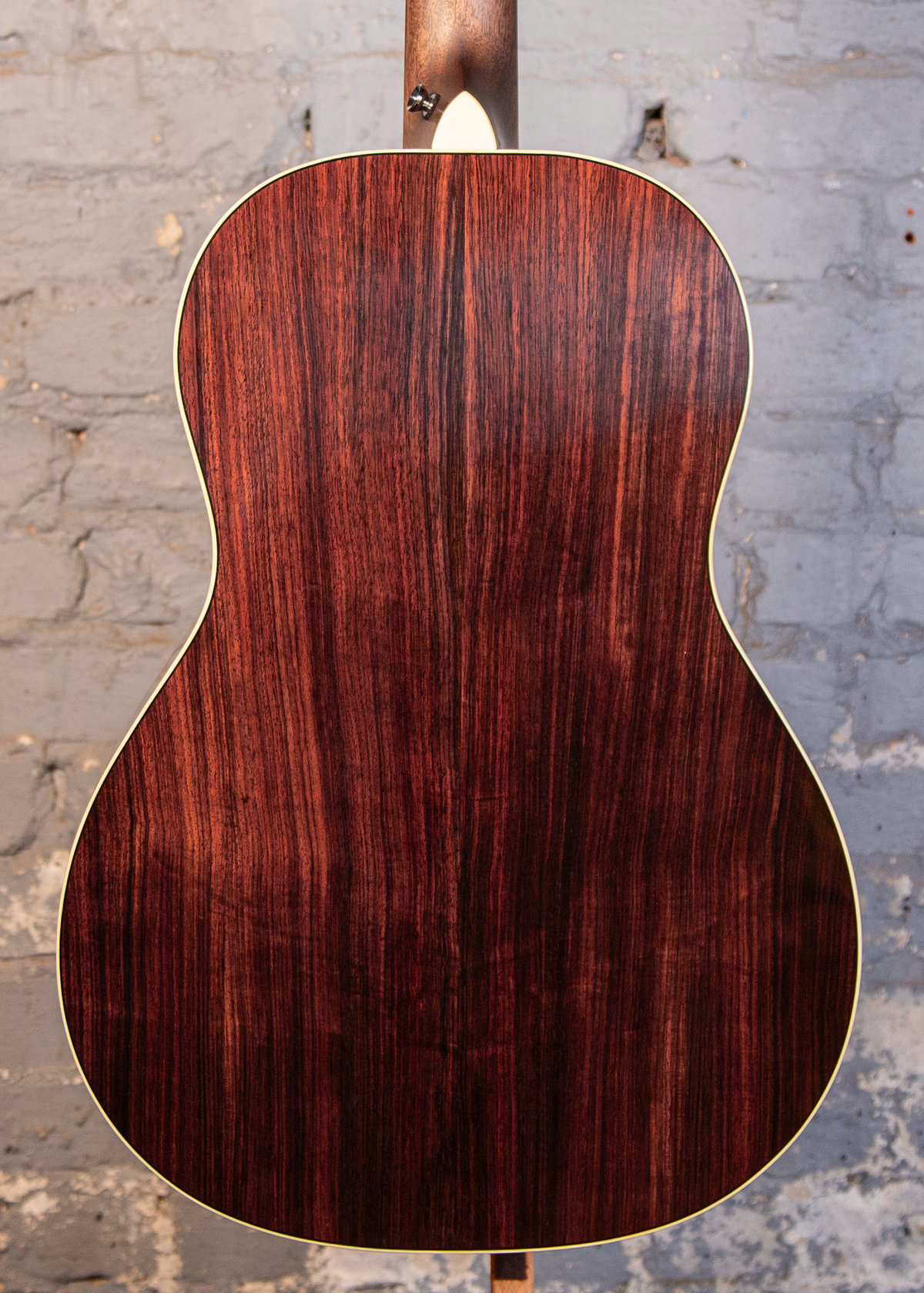 Breedlove Guitars: Artisan Parlor ARP-ARVTe - Vintage Toner