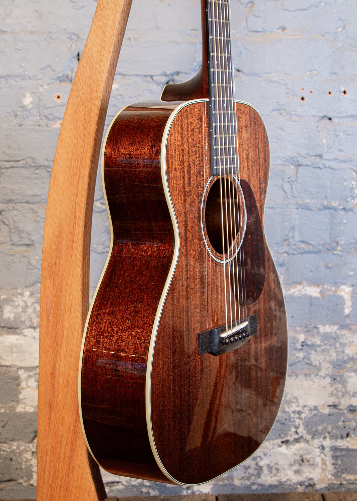 Bourgeois Guitars: Down East Hogtop
