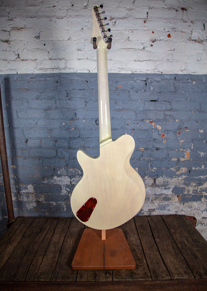 Eastman Guitars: Juliet - Pomona Blonde