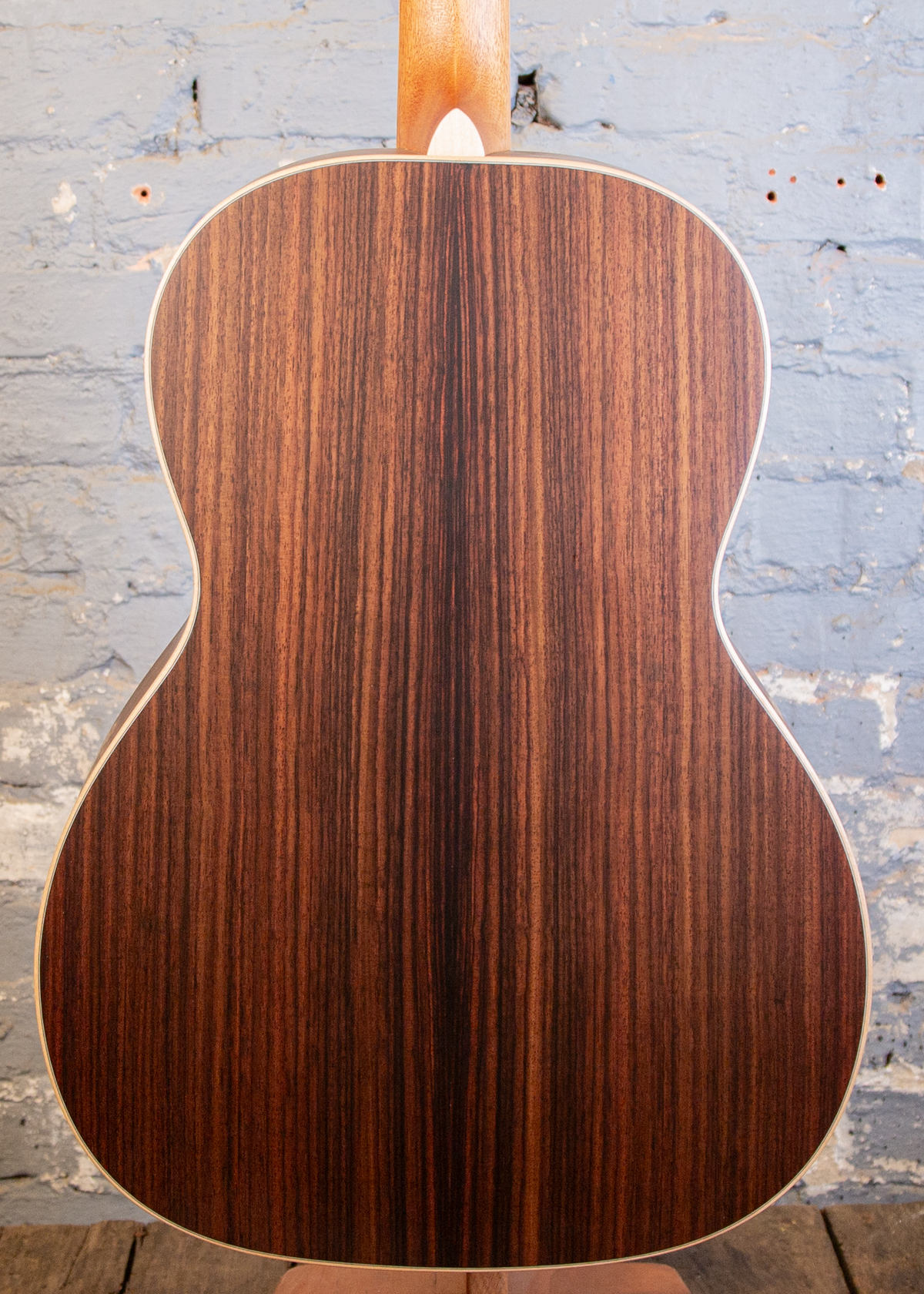 Larrivée Guitars: 000-40R Legacy Series