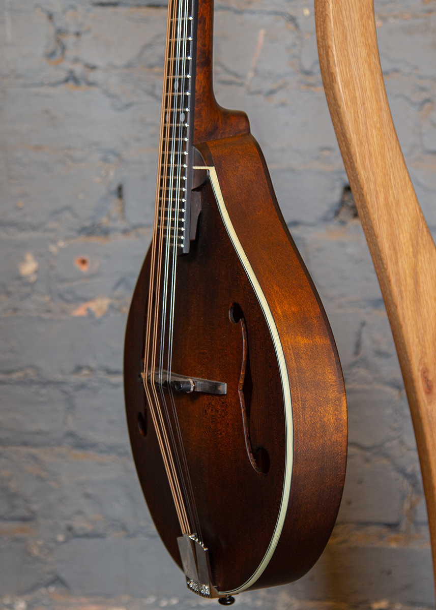 Eastman Guitars: MD-305 Mandolin