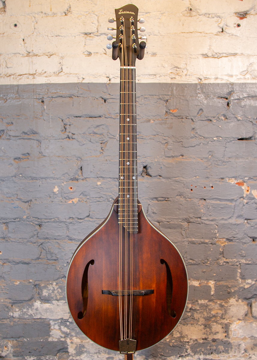 Eastman Guitars: MDO-305 Octave Mandolin