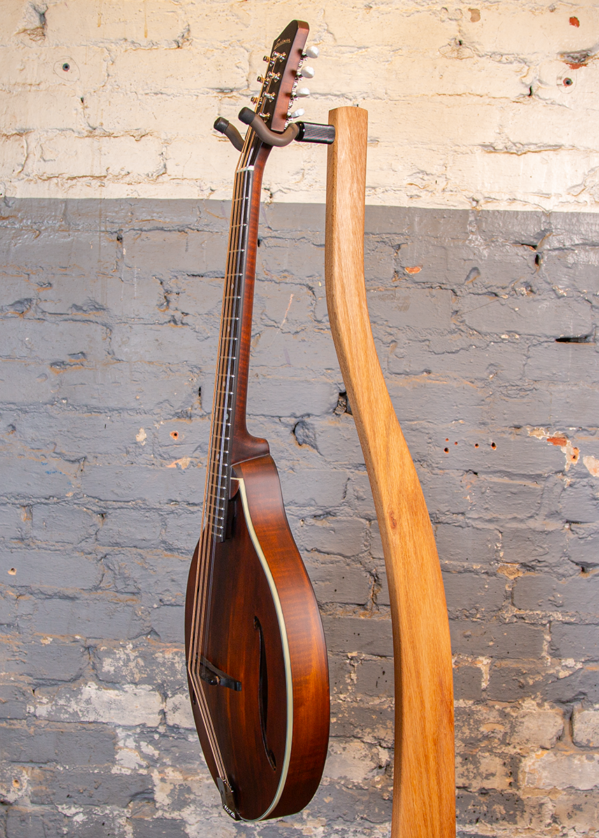 Eastman Guitars: MDO-305 Octave Mandolin