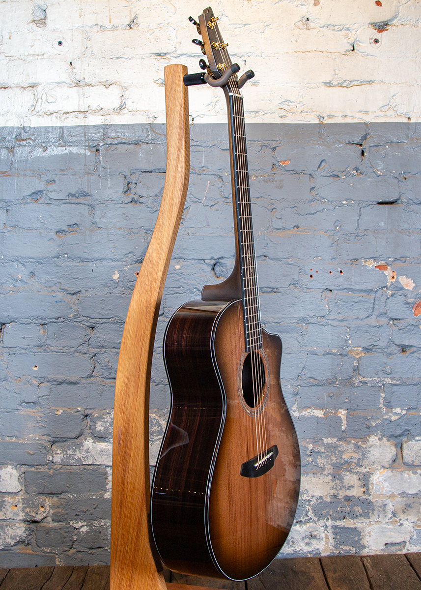 Breedlove: Premier Concert Shadowburst CE LTD