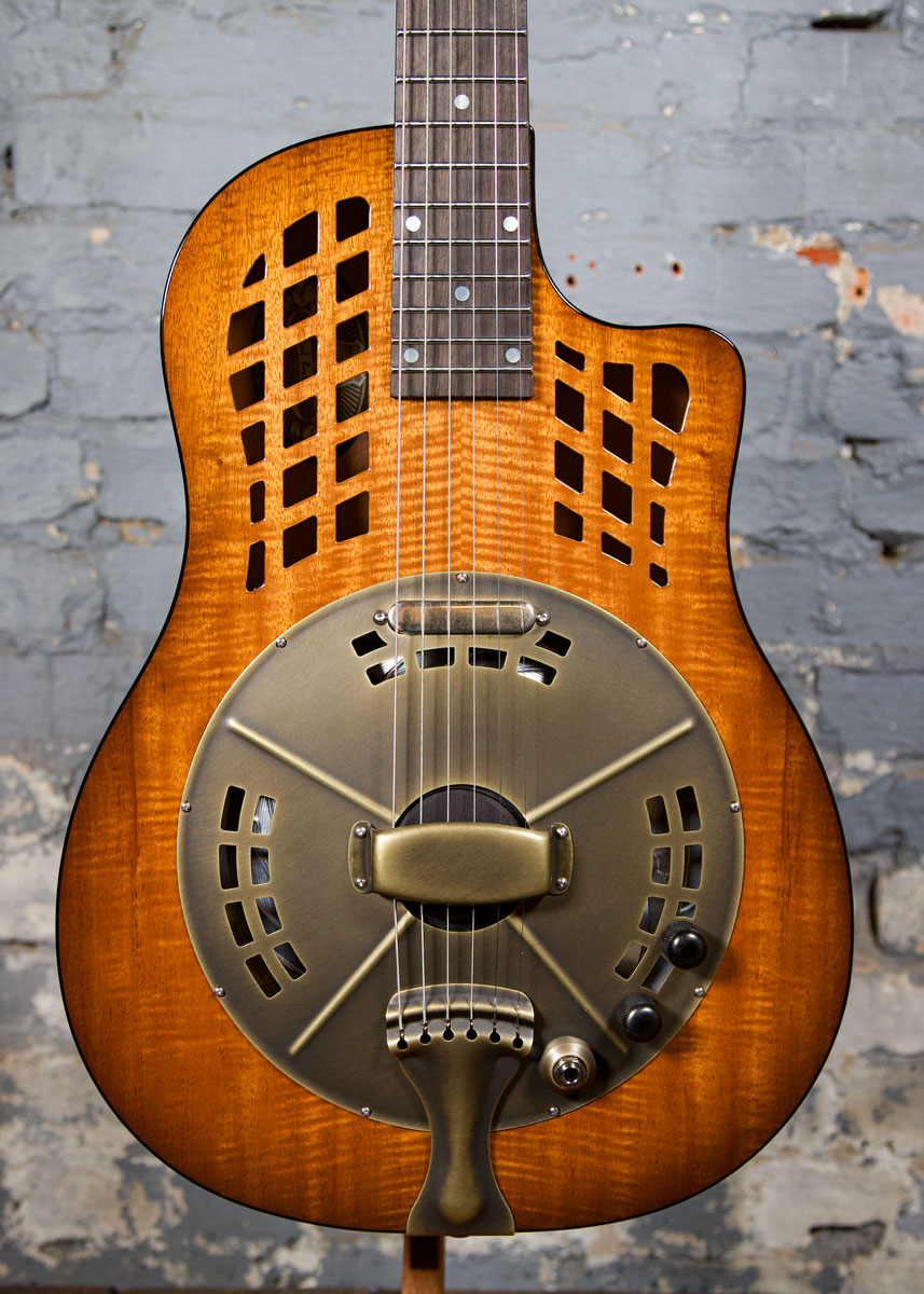 National Guitars: Reso-Rocket WB Figured Mahogany w/ Antique Brass Hot Plate