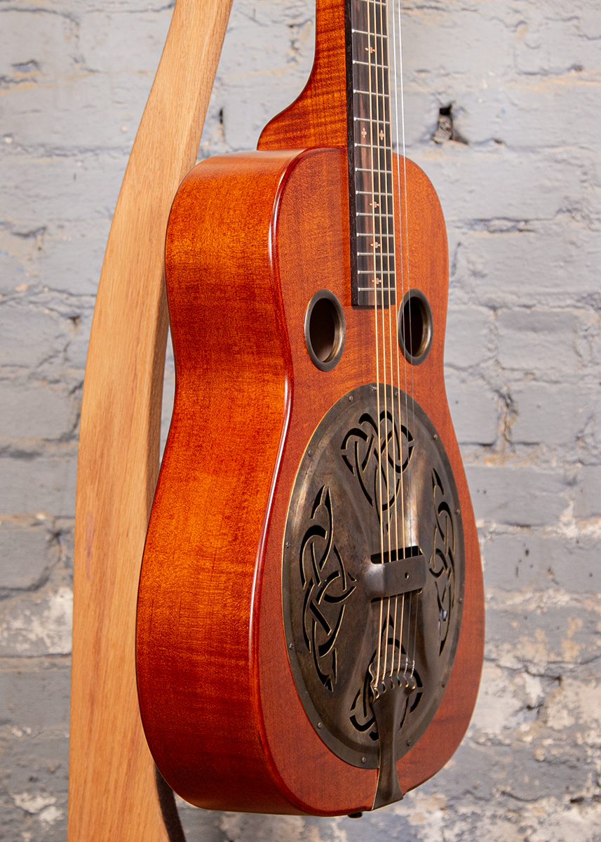 Beard Guitars: Trailhead-E Squareneck Tobacco