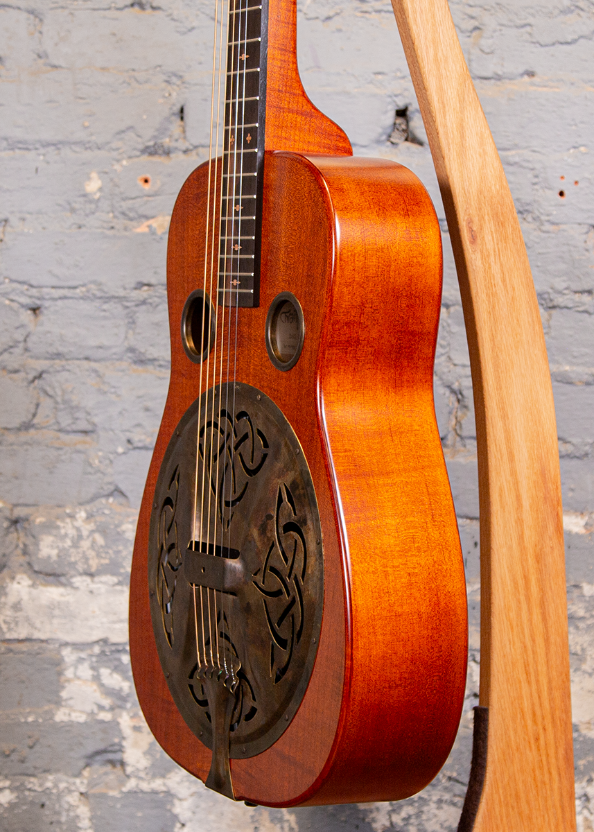 Beard Guitars: Trailhead-E Squareneck Tobacco