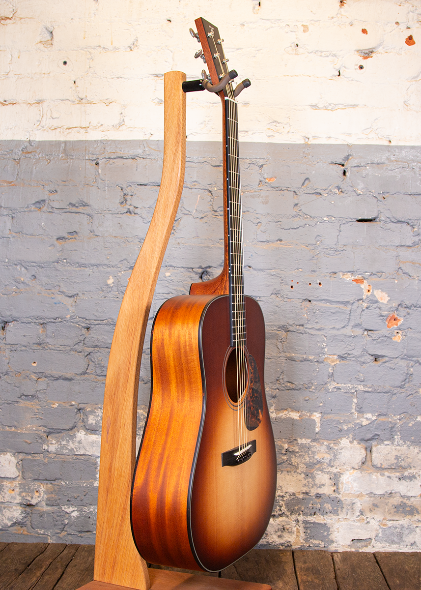 Furch Guitars: Vintage 1 D-SM SB