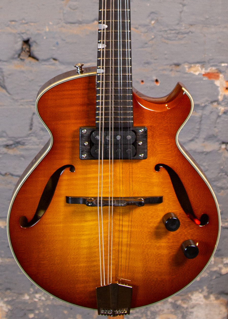 Eastman Guitars: ER-M-GB El Rey electric Mandolin