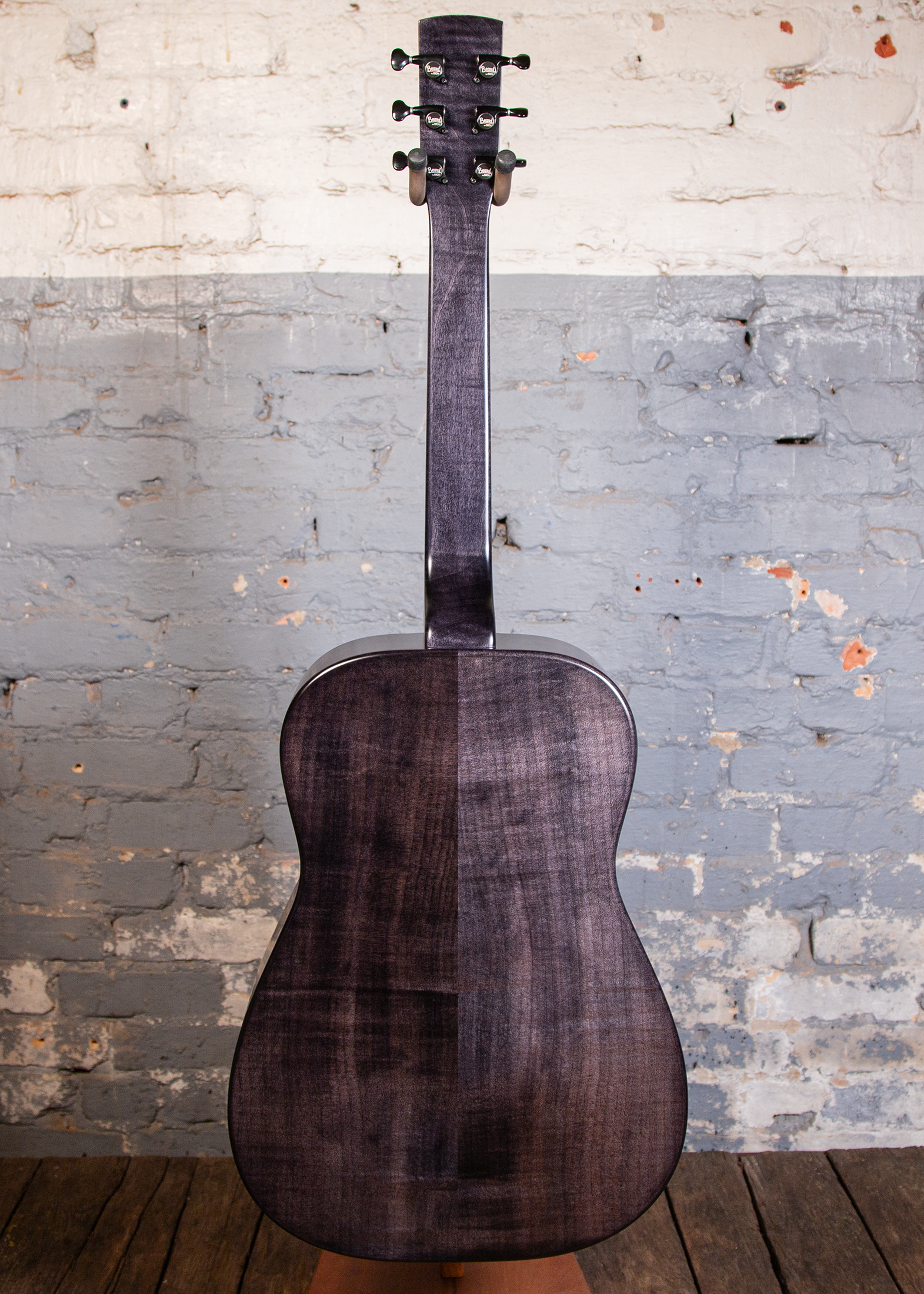Beard Guitars: Trailhead-E Squareneck Black Ice