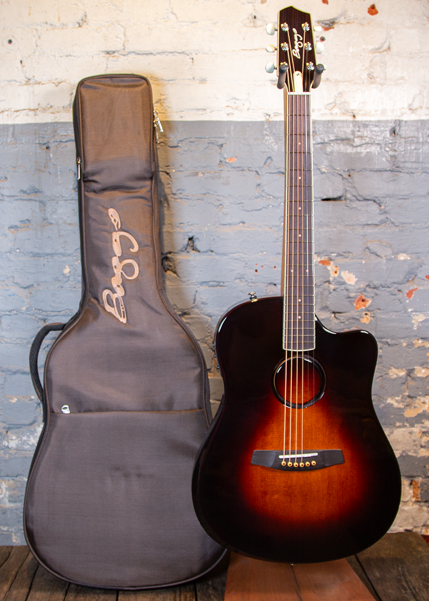 L.R. Baggs: AEG-1 Sunburst Sitka Spruce