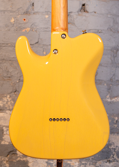 Anderson Guitarworks: T Icon Contoured - Translucent Butterscotch