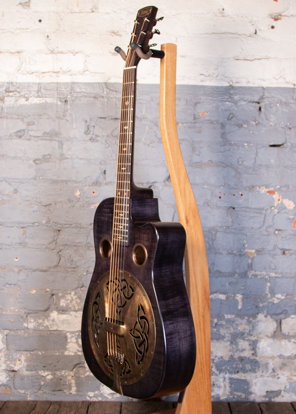 Beard Guitars: Trailhead-E Roundneck - Black Ice