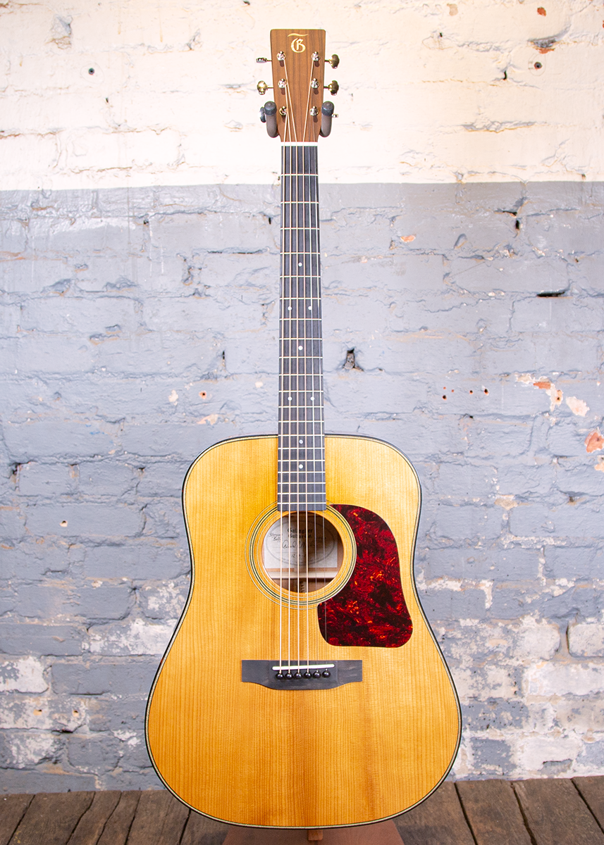 Gallagher Guitars: Bluegrass Bell - Mahogany