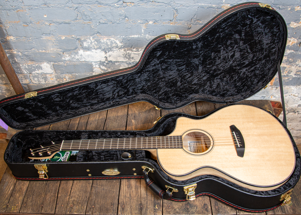 Breedlove: Oregon Concert CE