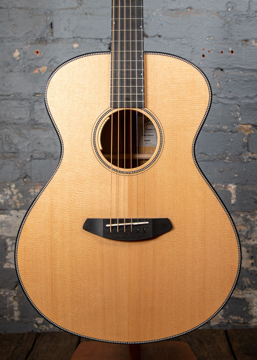 Breedlove: Oregon Concert E with Anthem Pickup