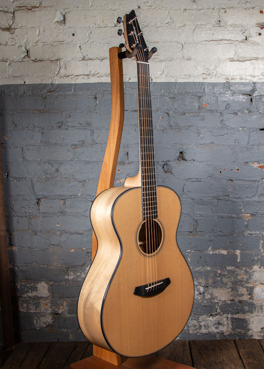 Breedlove: Oregon Concert E with Anthem Pickup