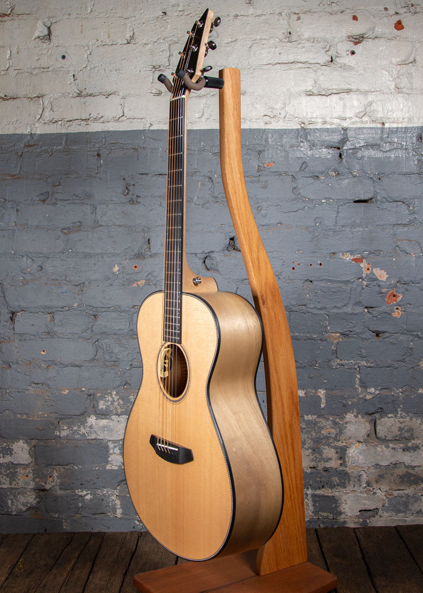 Breedlove: Oregon Concert E with Anthem Pickup