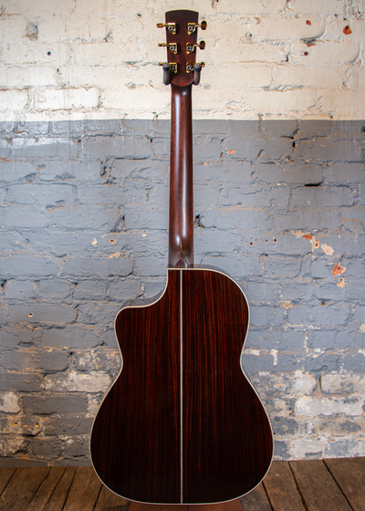 Huss & Dalton: CM cutaway custom