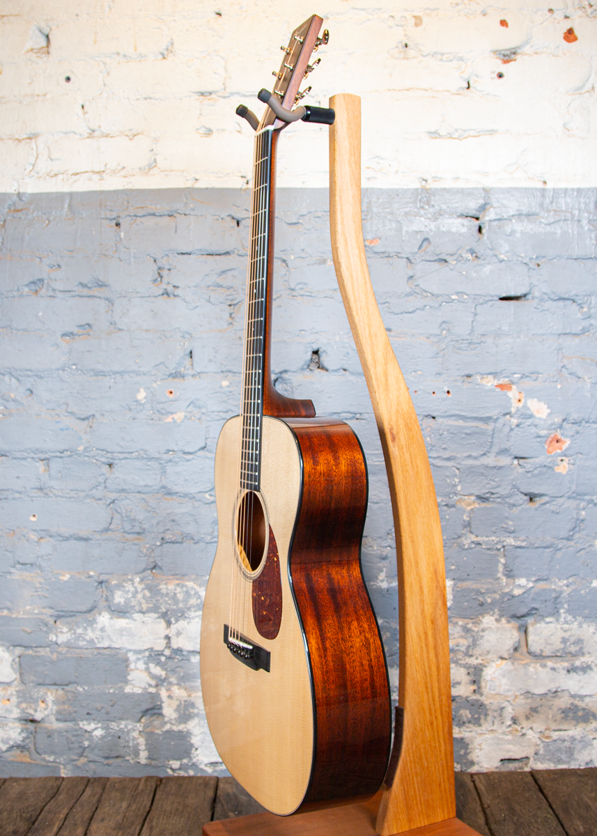 Bourgeois Guitars: Touchstone Country Boy OM