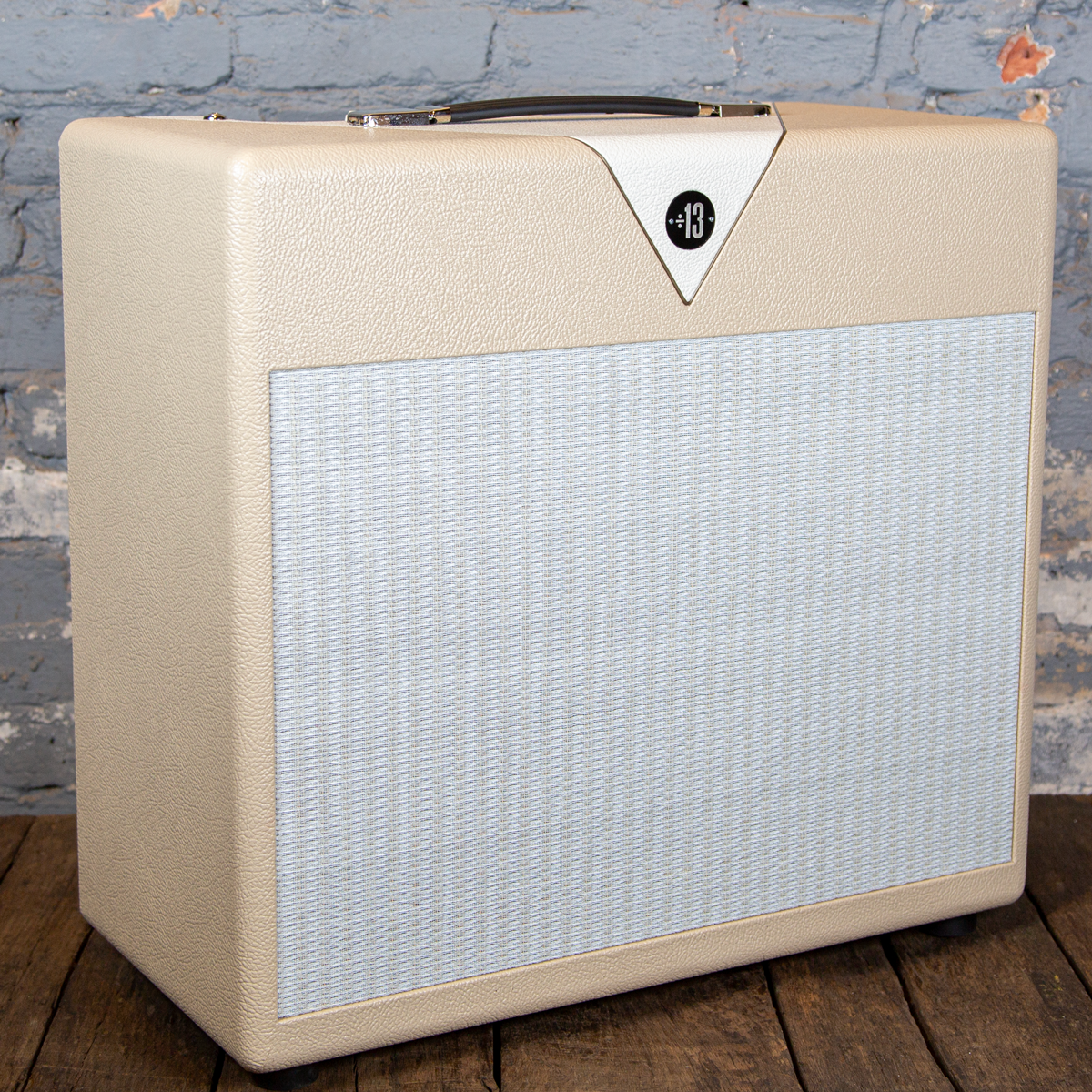 Divided by 13: CJ11 1x12 Combo Vintage Vanilla/ Cream