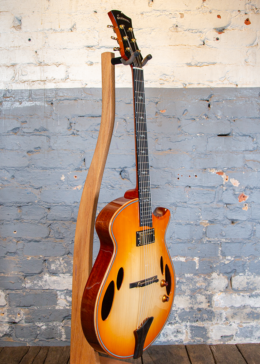 Eastman Guitars: El Rey 4 - Pomonaburst
