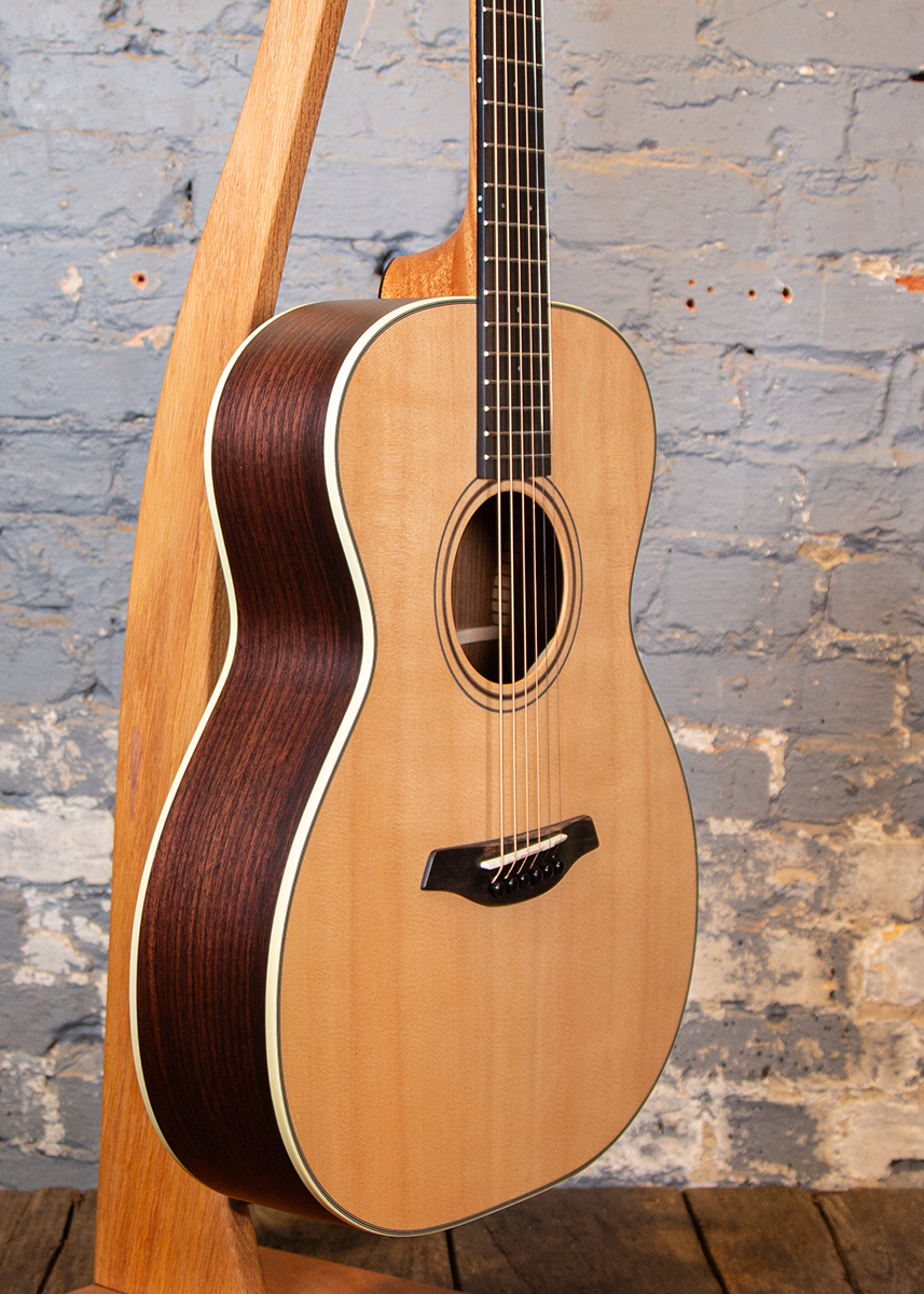 Furch Guitars: Green OM-SR