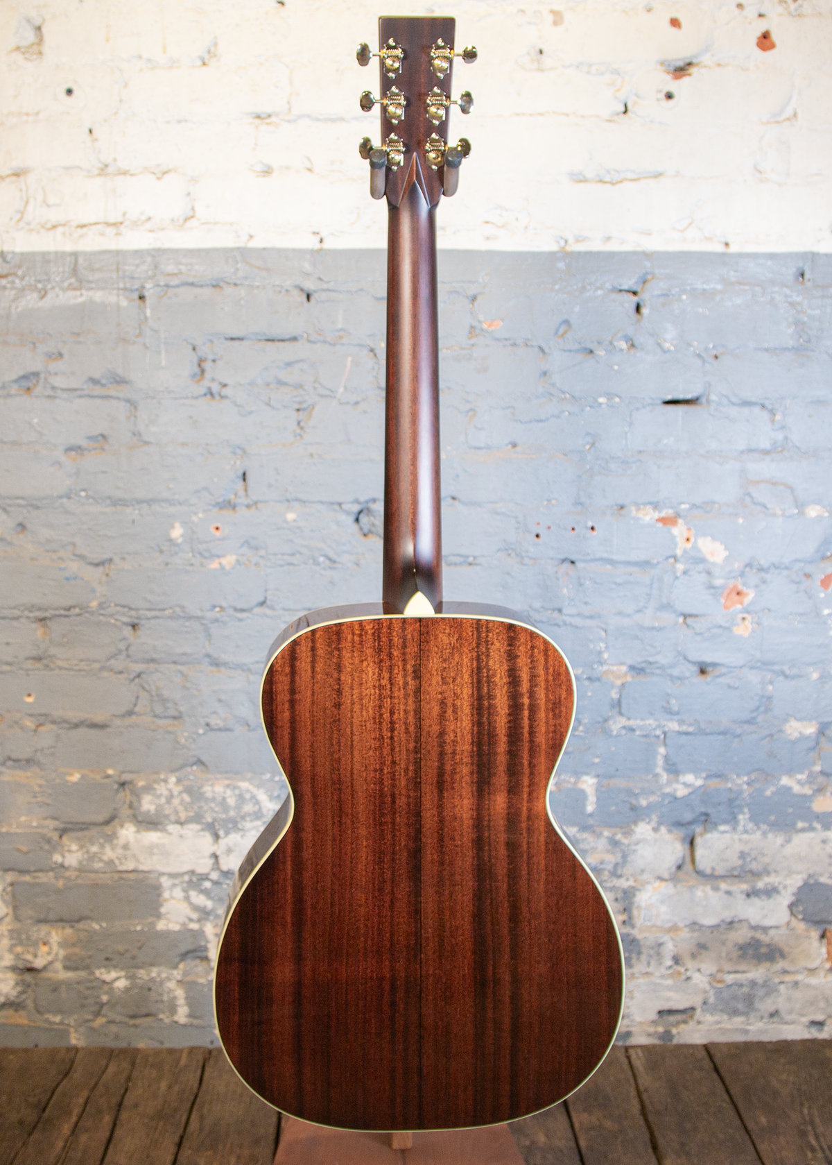 Bourgeois Guitars: Down East Hogtop