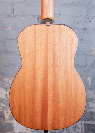 Furch Guitars: Little Jane 10-SM VTC
