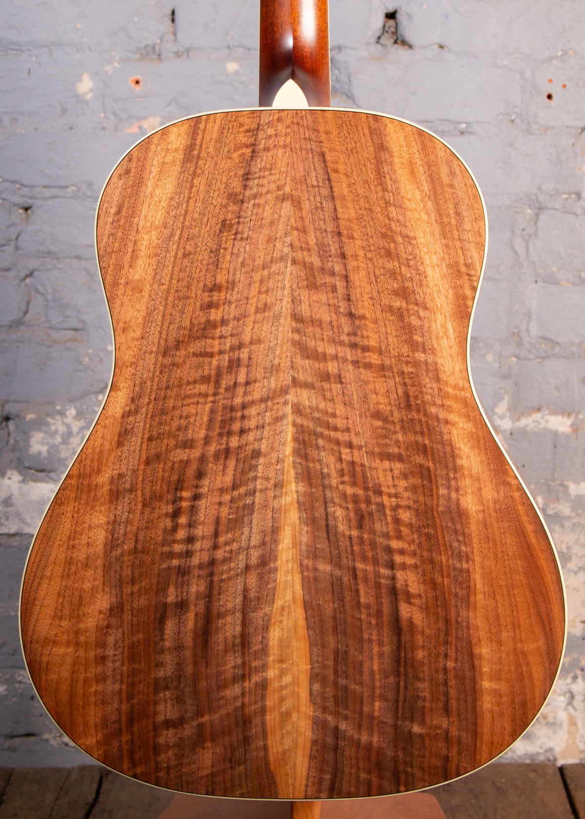 Bourgeois Guitars: Luke Bryan Touchstone Edition