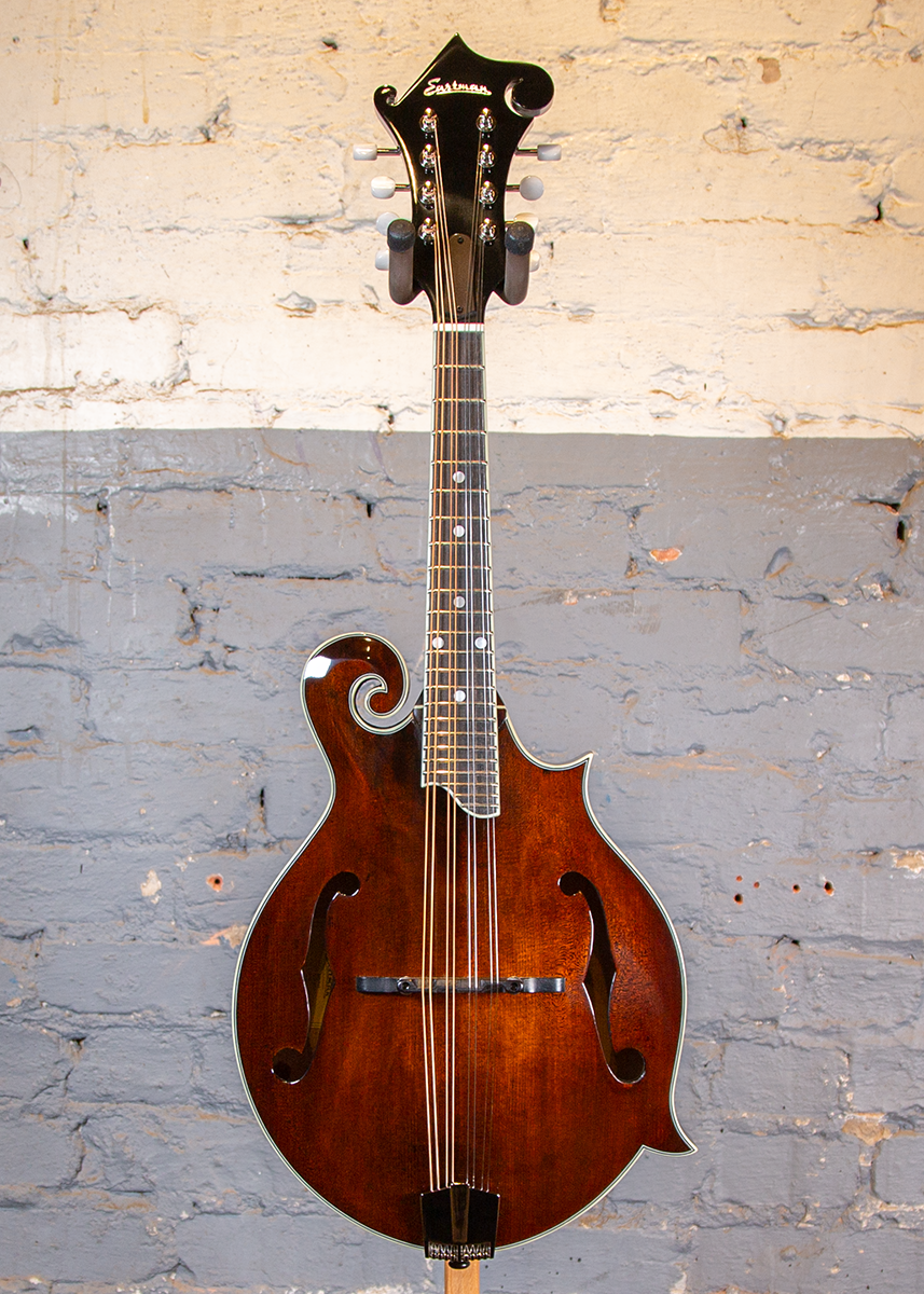Eastman Guitars: MD-515