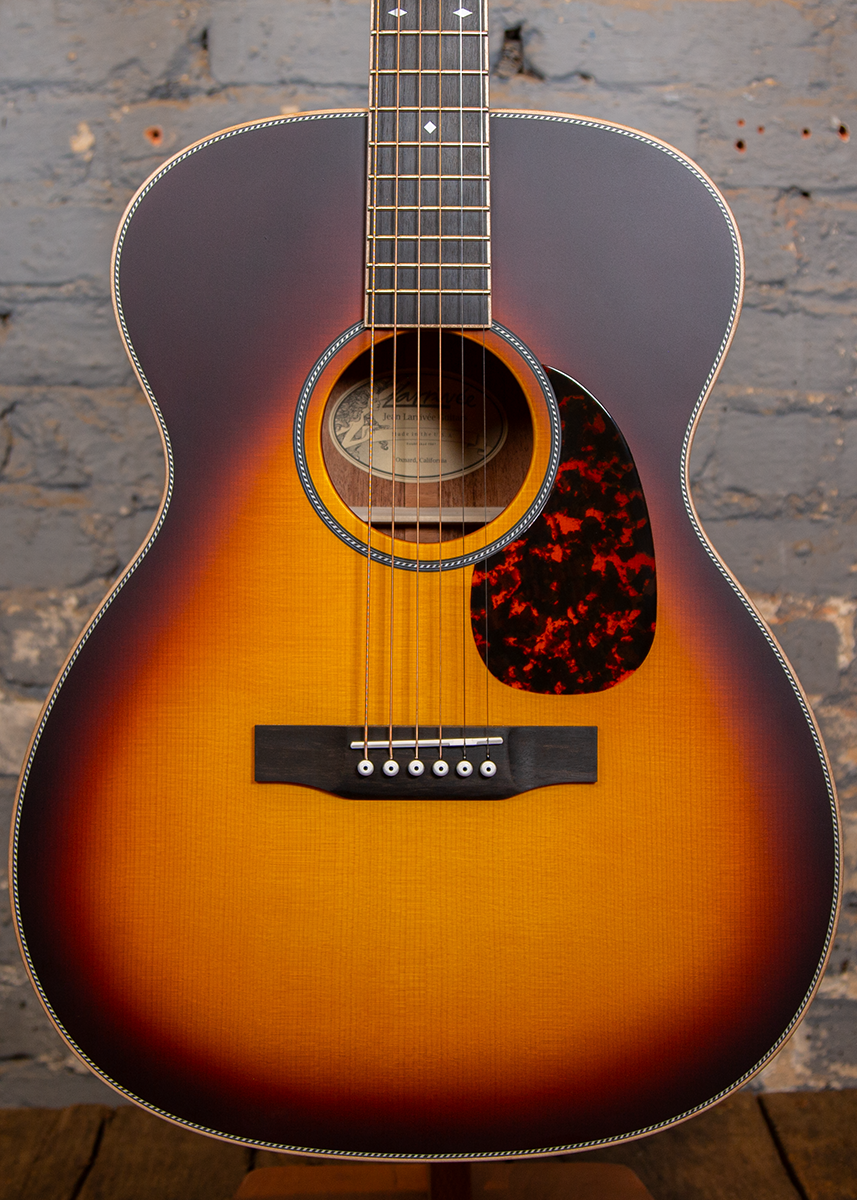 Larrivee Guitars: OM-40 MH