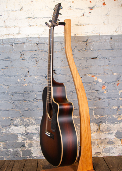 Larrivee OMV-40 Tobacco Sunburst w/ Pyramid Bridge