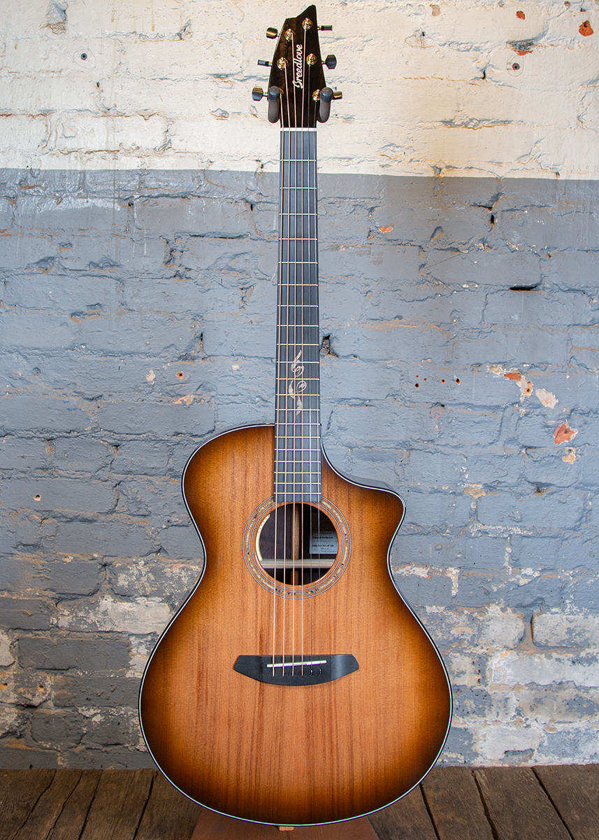 Breedlove: Premier Concert Shadowburst CE LTD