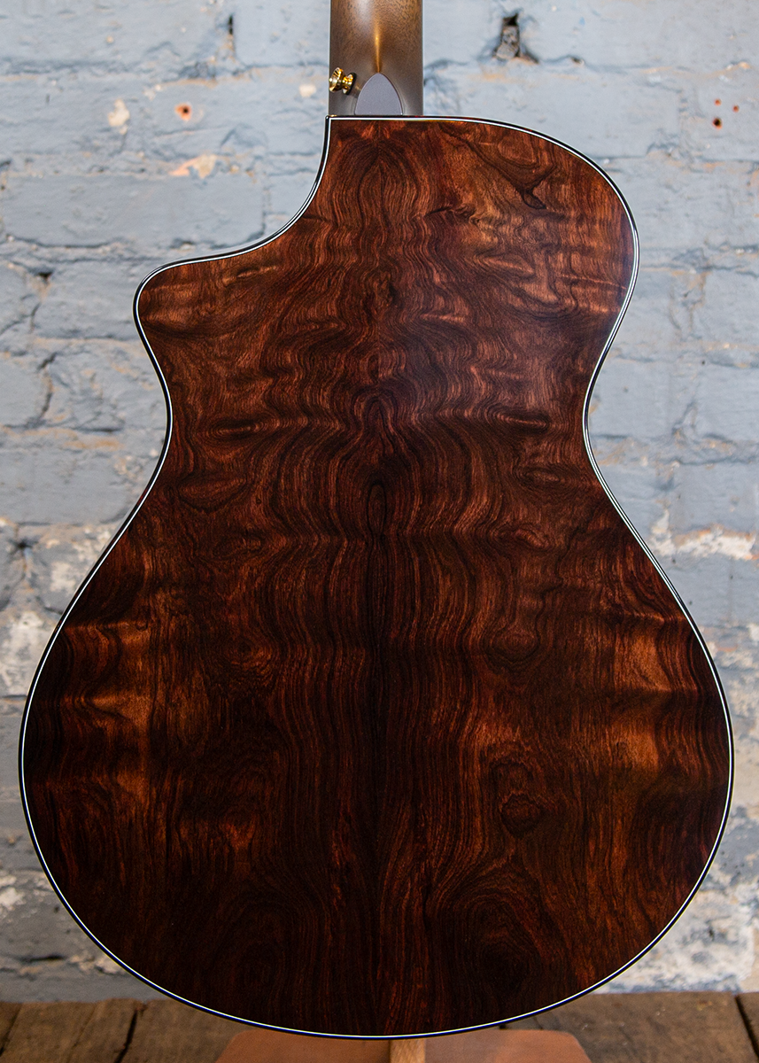 Breedlove: Premier Concert Shadowburst CE LTD