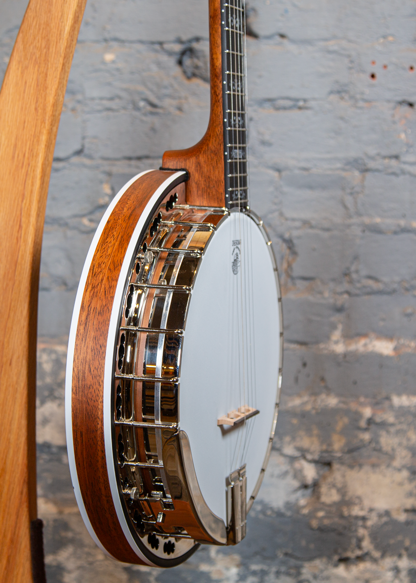 Deering: Sierra Mahogany 5-string banjo