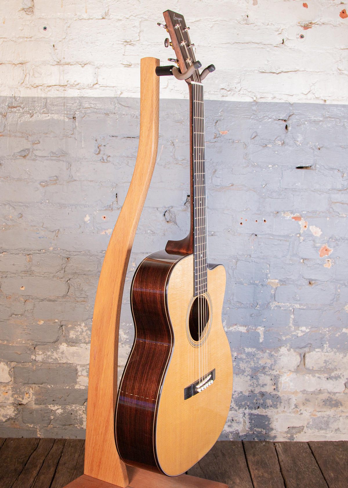 Bourgeois Guitars: Down East Soloist OMCE/DE