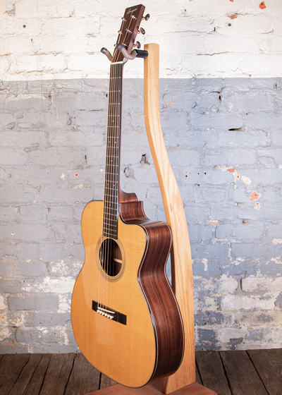 Bourgeois Guitars: Down East Soloist OMCE/DE