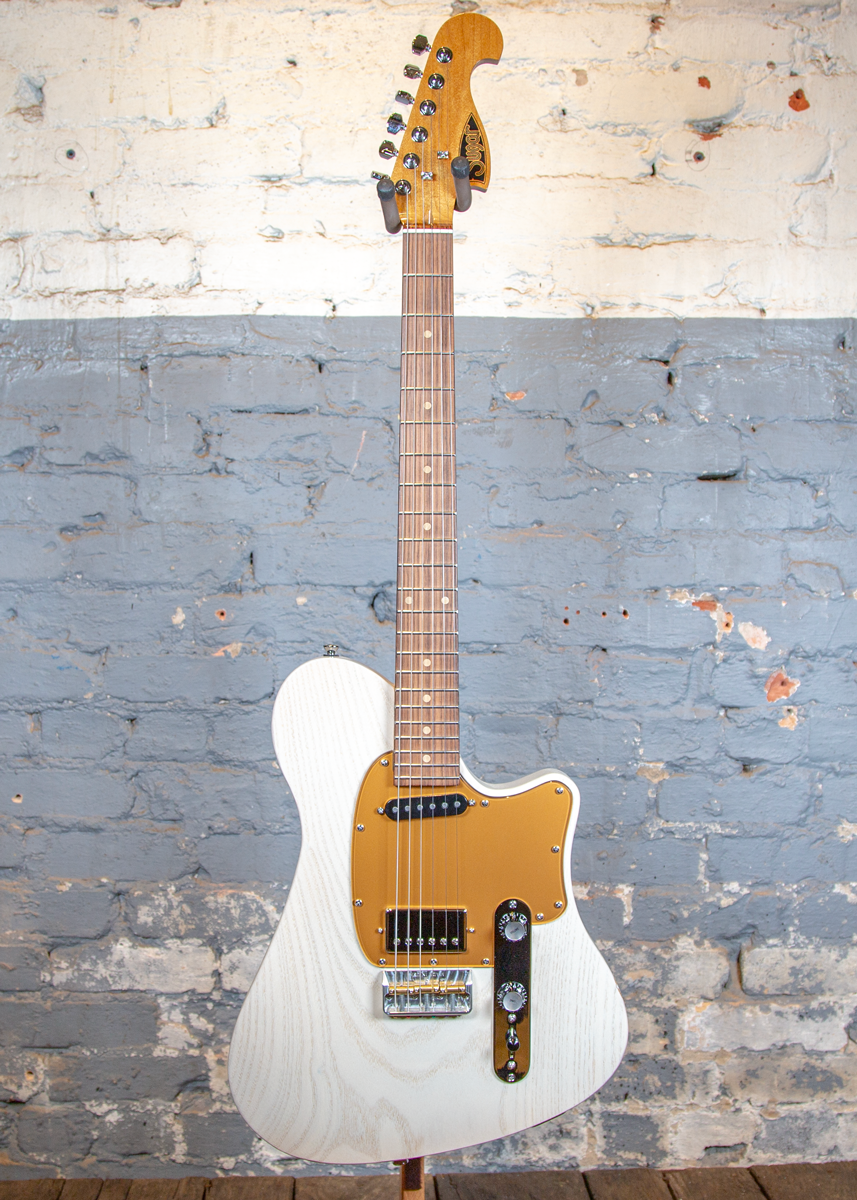 Sugar Guitars: Cream w/ Gold