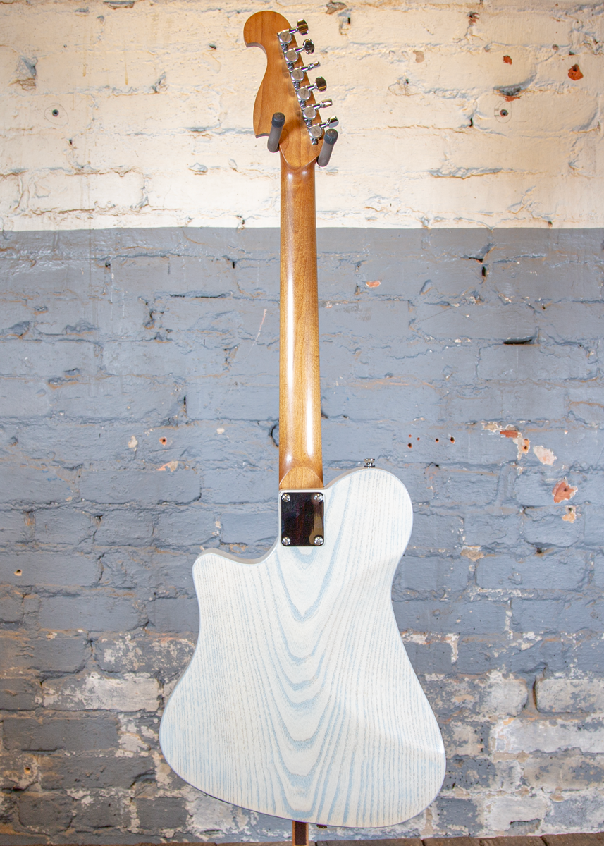 Sugar Guitars: Cream w/ Gold