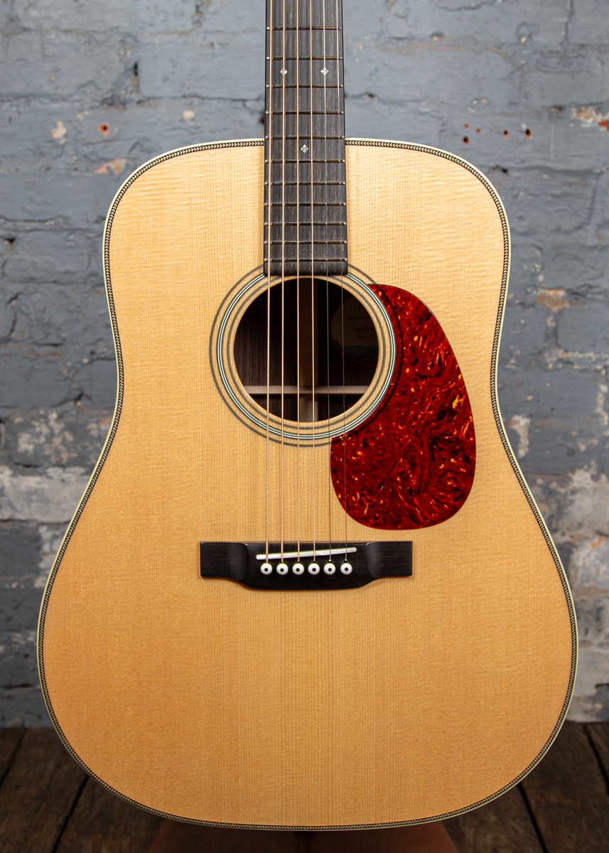 Bourgeois Guitars: Touchstone Vintage Dreadnought
