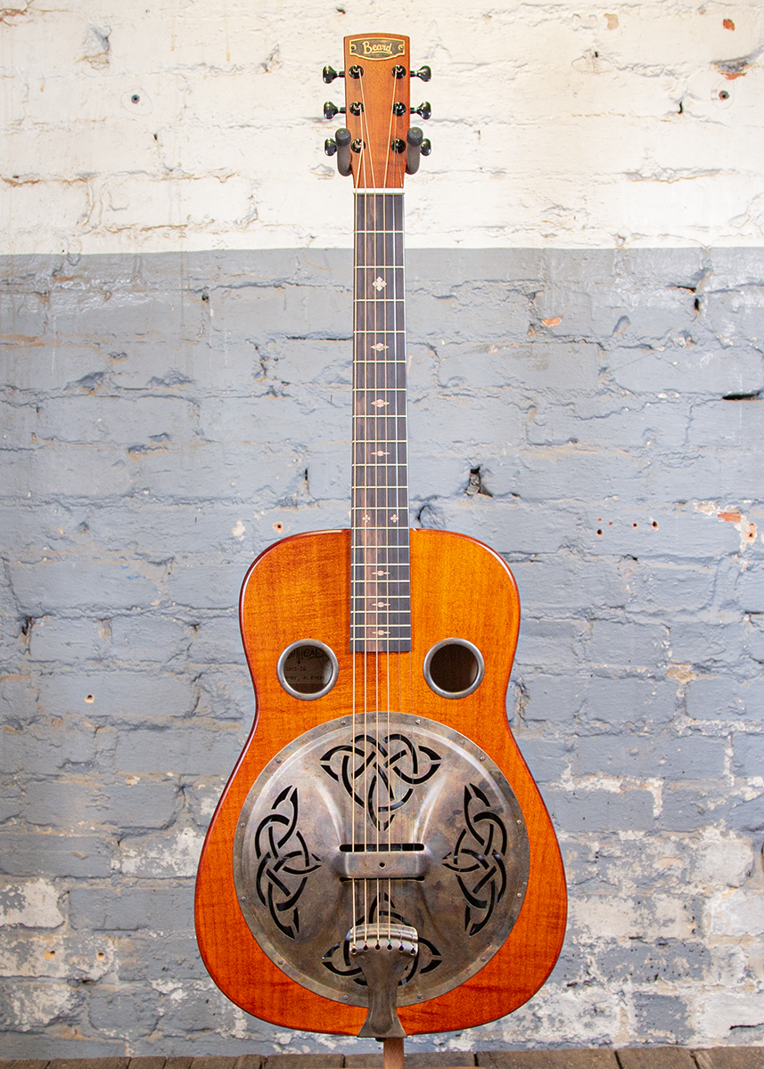 Beard Guitars: Trailhead-E Squareneck Tobacco