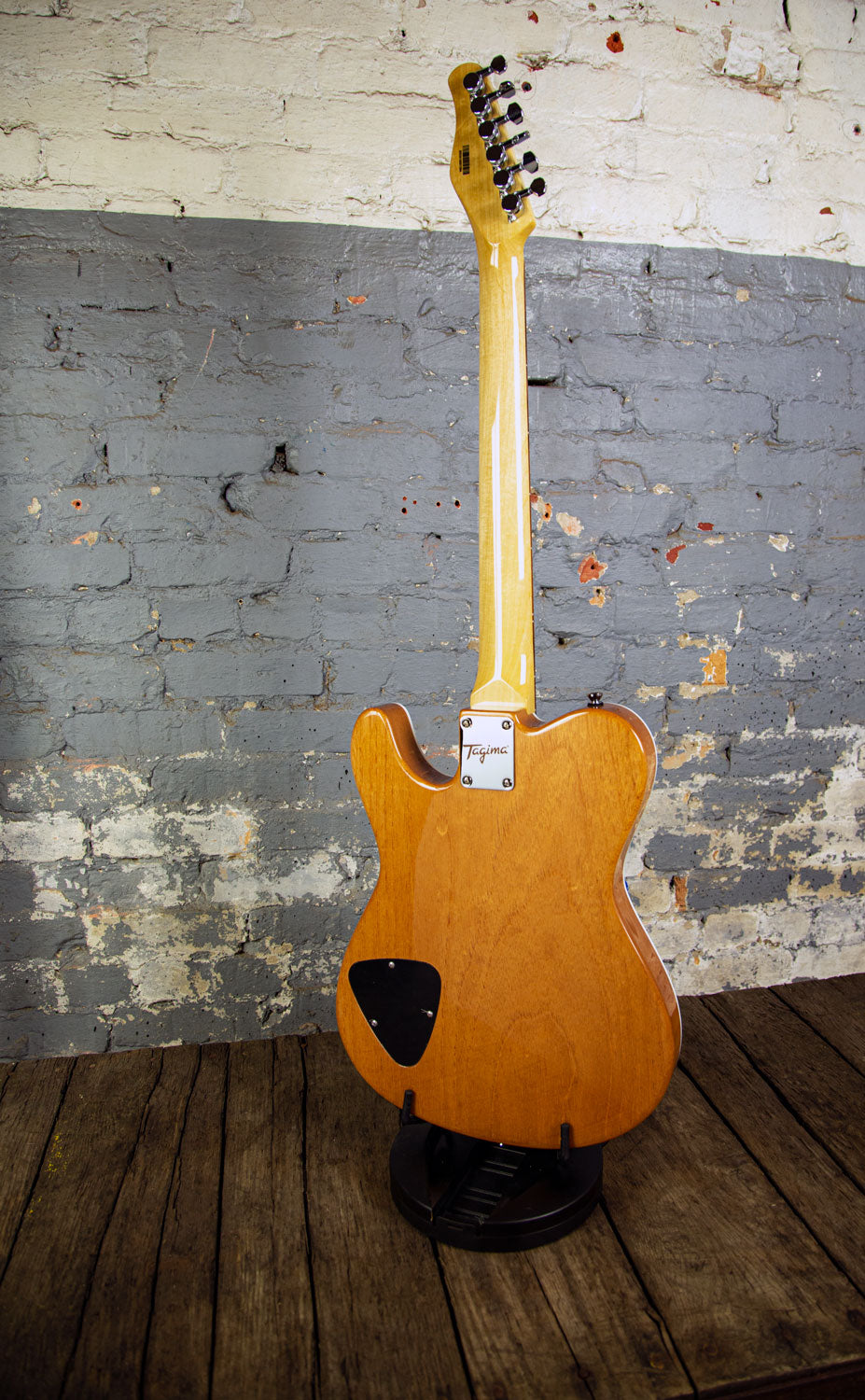 Tagima Guitars: New Blues